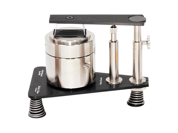 Calibratore-multifrequenza-per-tarature-accreditate